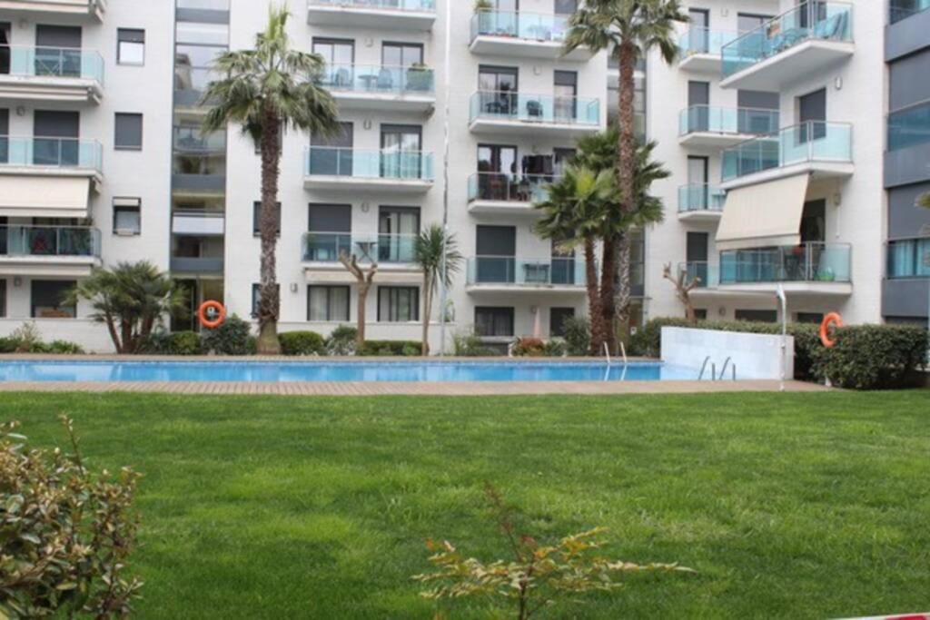 Apartamento Con Piscina Y Parking En Lloret De Mar Διαμέρισμα Εξωτερικό φωτογραφία